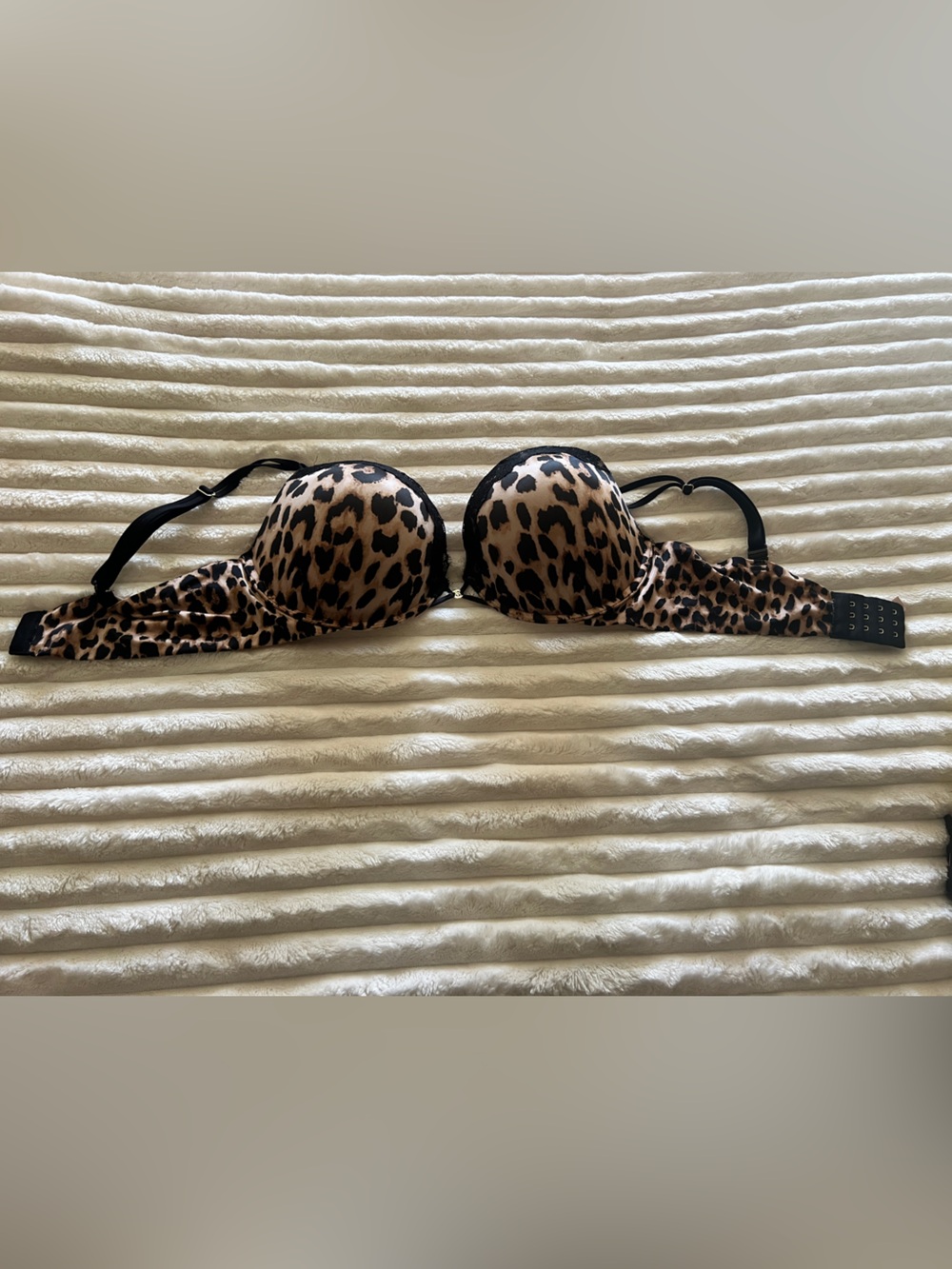 Victoria Secret Leopard Print Push-Up Bra - Beige & Black